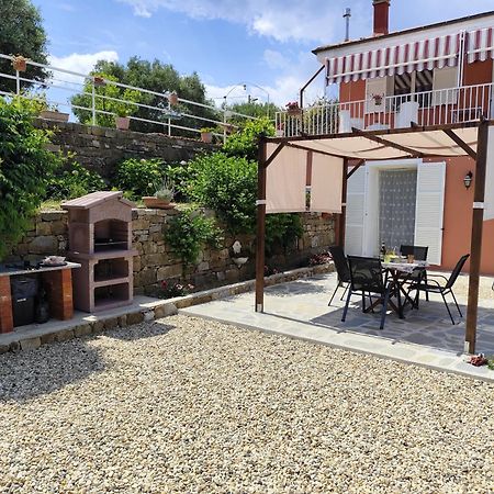 La Casa Di Giada, Appartamento In Villetta Con Aria Condizionata, Wi-Fi E Parcheggio Gratuito Poggi エクステリア 写真