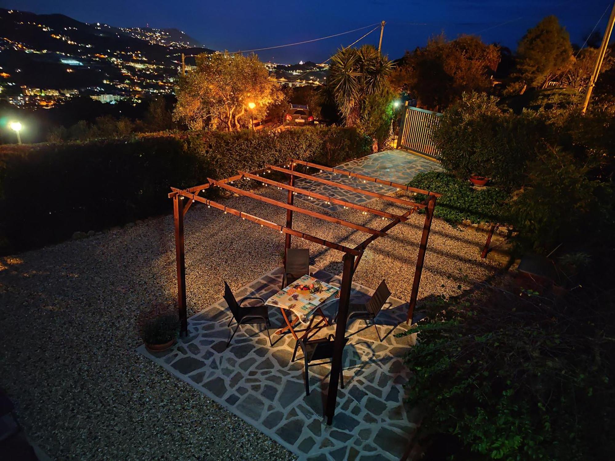 La Casa Di Giada, Appartamento In Villetta Con Aria Condizionata, Wi-Fi E Parcheggio Gratuito Poggi エクステリア 写真